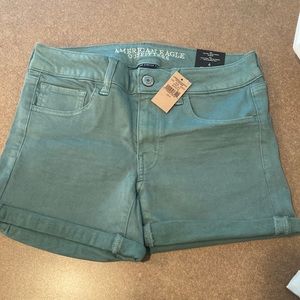 American Eagle MIDI Shorts. New with Tags